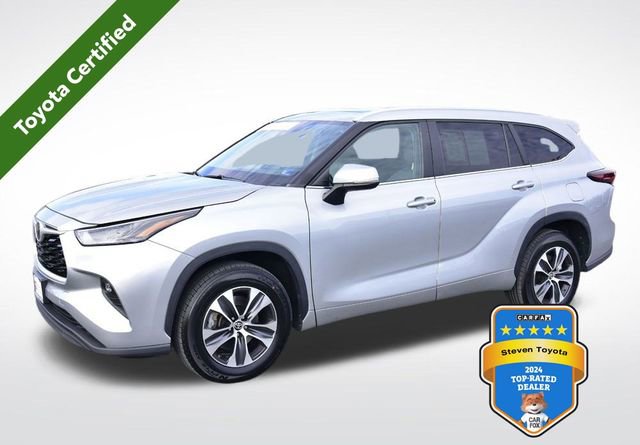 Certified 2024 Toyota Highlander XLE