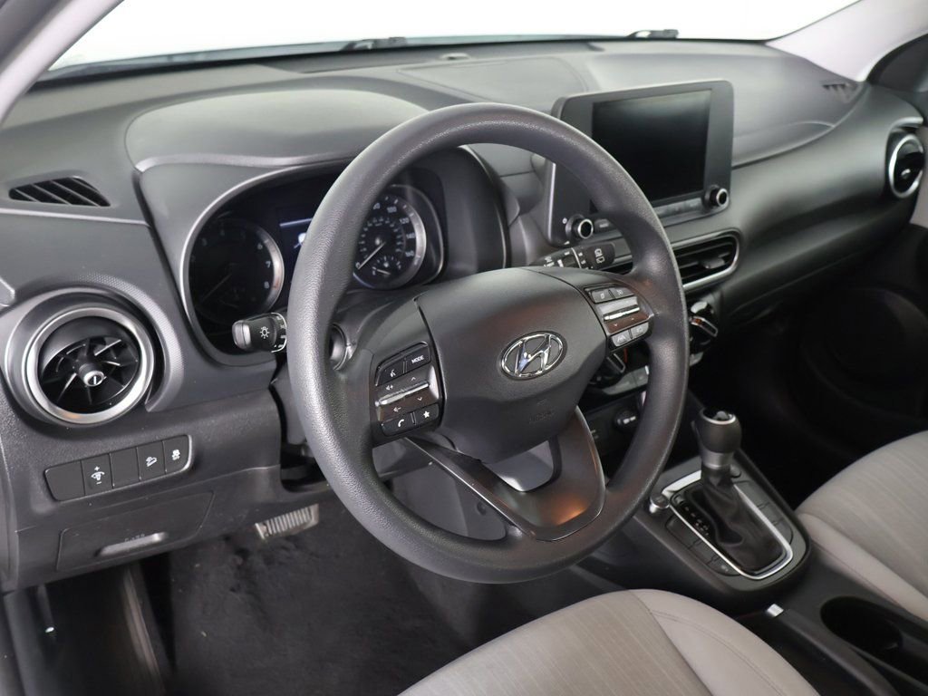 Used 2023 Hyundai Kona SEL image 25