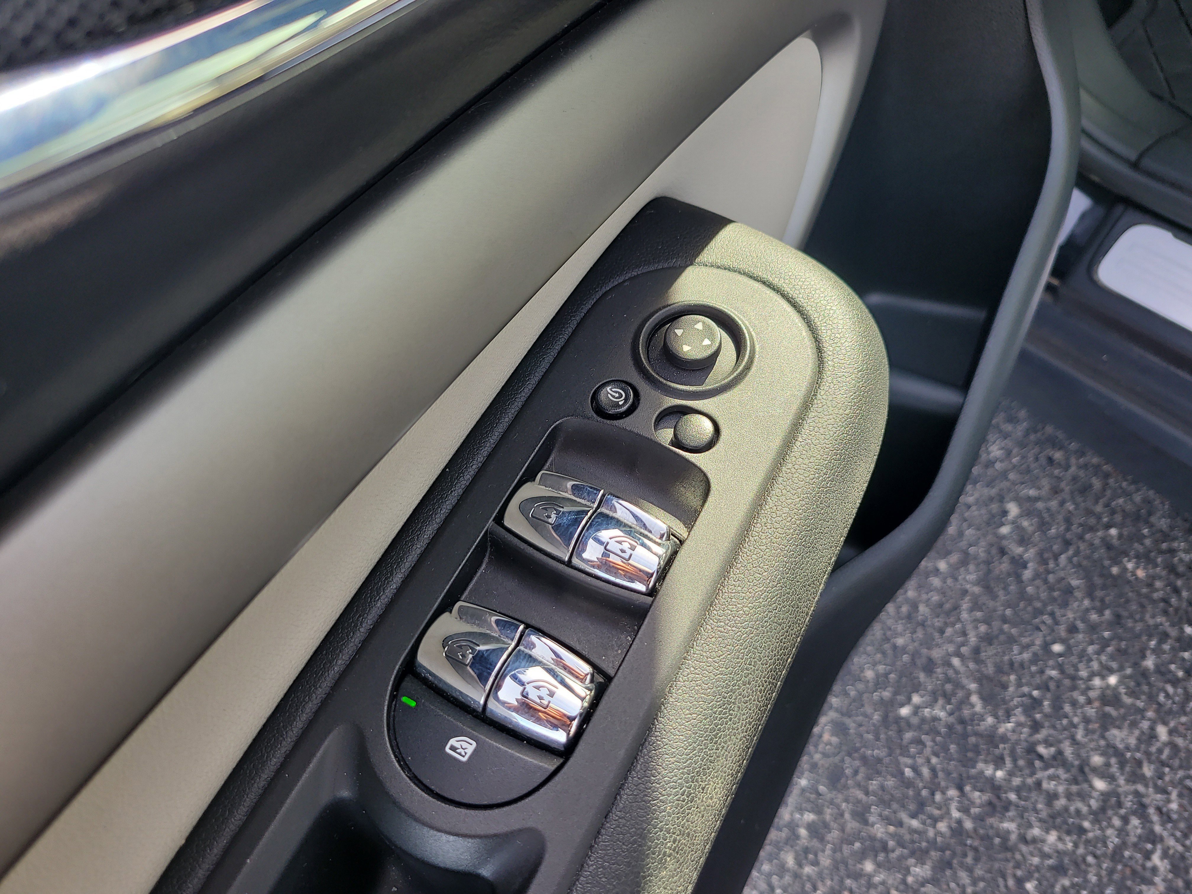 Used 2023 MINI Cooper Clubman S image 16