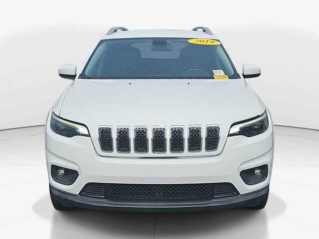 Used 2019 Jeep Cherokee Latitude Plus image 9