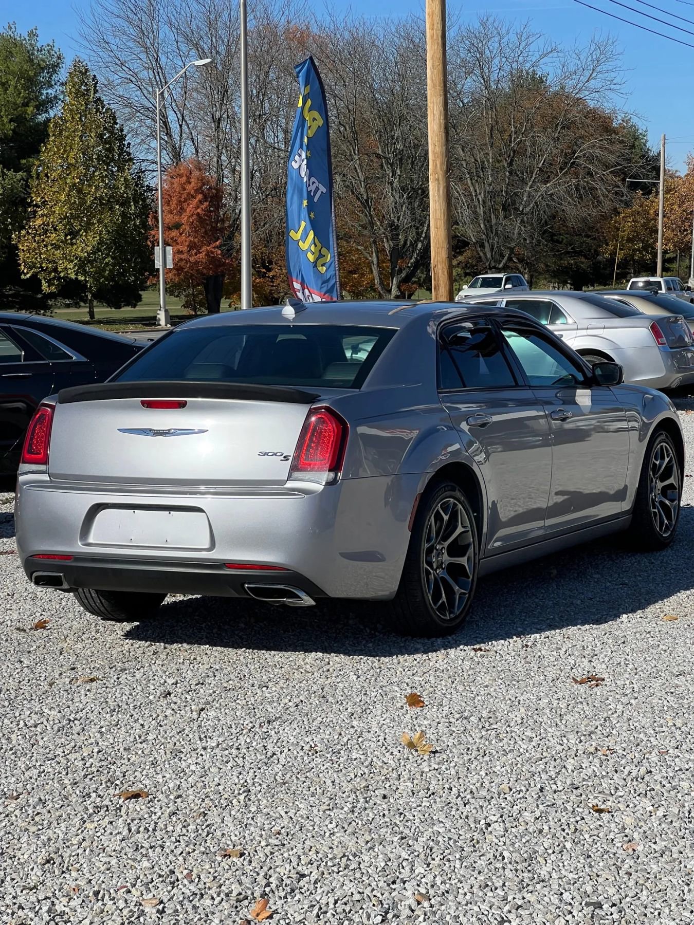 Used 2015 Chrysler 300 S image 6