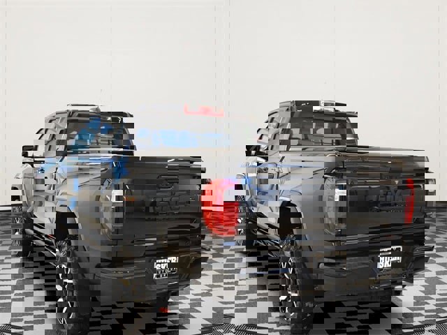 Used 2024 GMC Canyon AT4X image 10