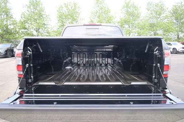 New 2026 Nissan Frontier 2WD Crew Cab image 22