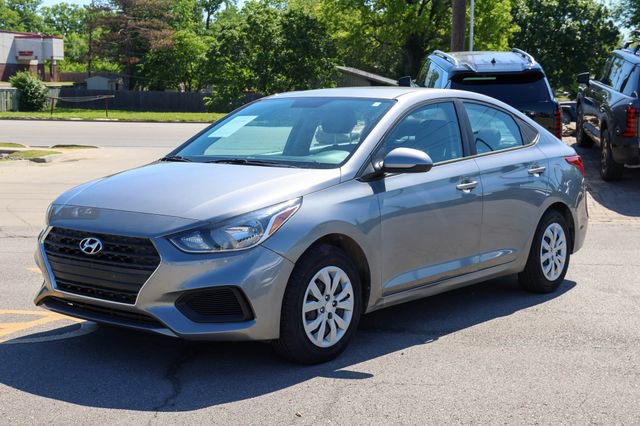 Used 2021 Hyundai Accent SE FWD image 6