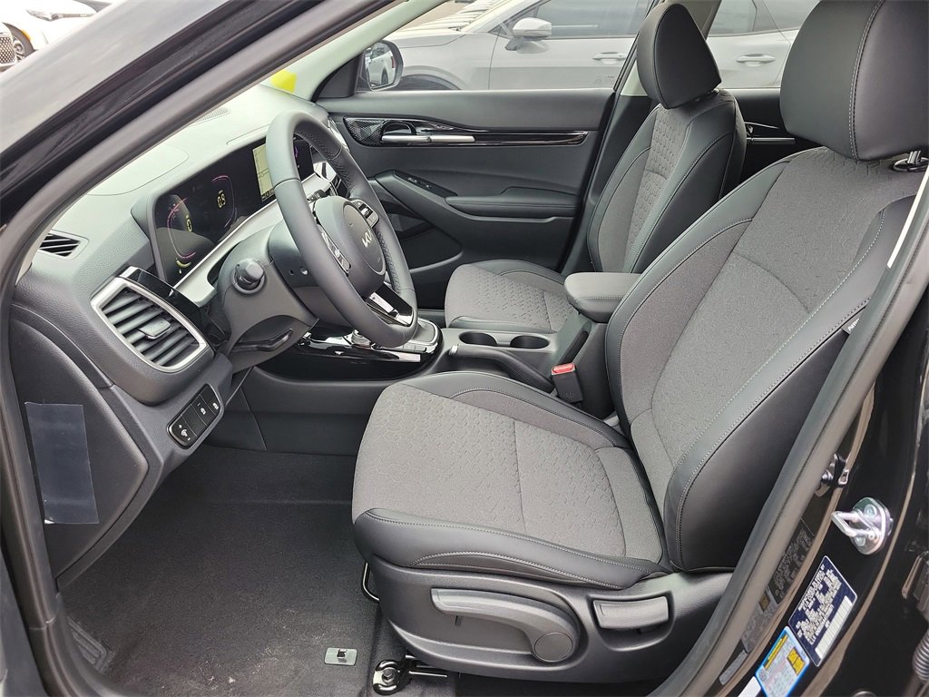 New 2026 Kia Seltos S image 21