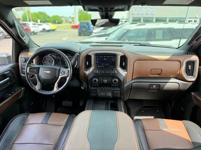 Used 2023 Chevrolet Silverado 2500 High Country w/ Z71 Off-Road Package AWD/4WD video 2