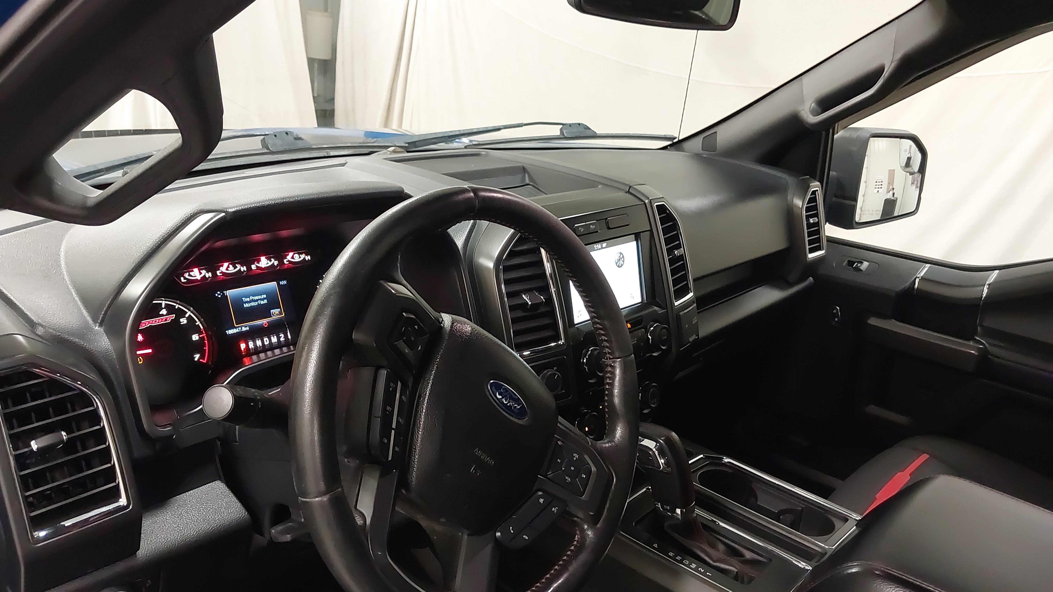 Used 2016 Ford F150 XLT w/ Equipment Group 302A Luxury AWD/4WD image 17