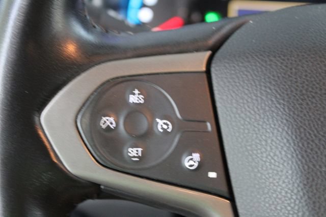 Used 2021 Chevrolet Colorado Z71 w/ Z71 Midnight Edition AWD/4WD image 16