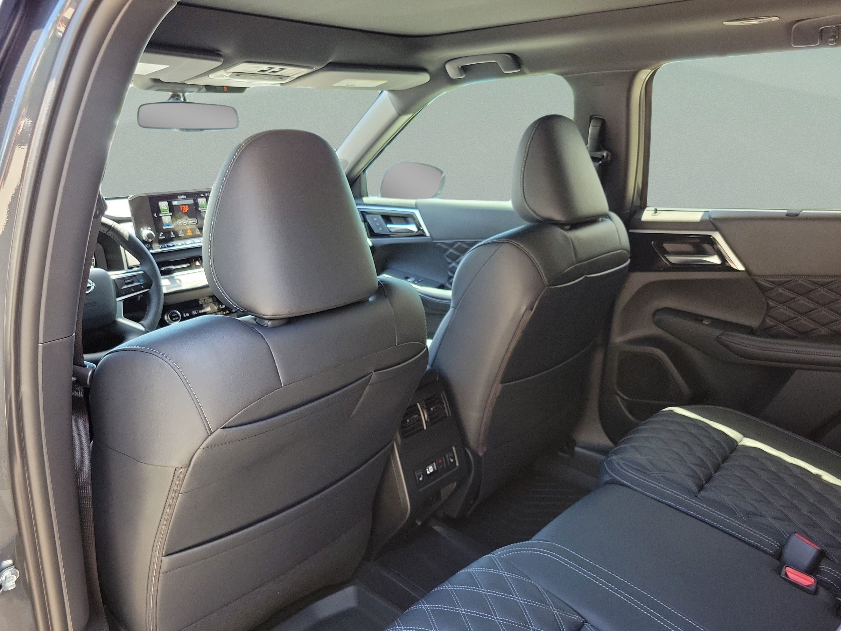 New 2026 Nissan Rogue Platinum AWD/4WD image 10