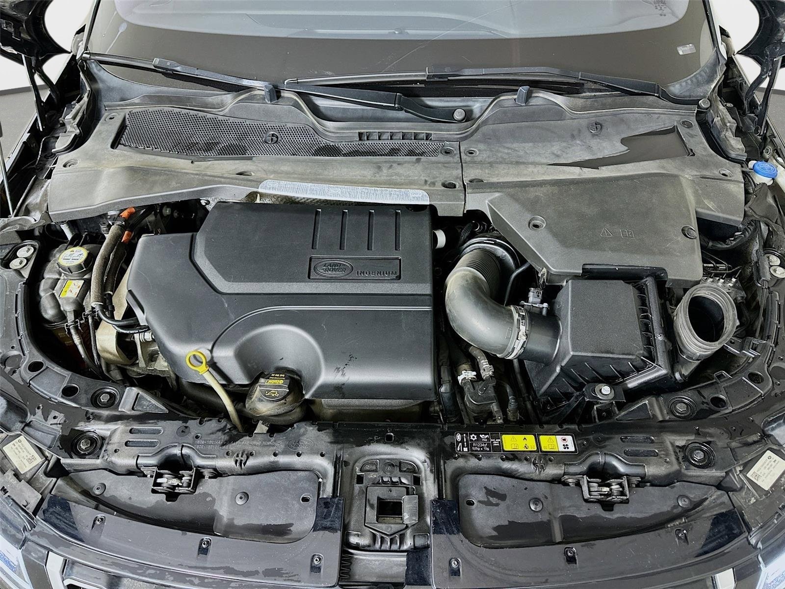 Used 2020 Land Rover Range Rover Evoque SE image 36