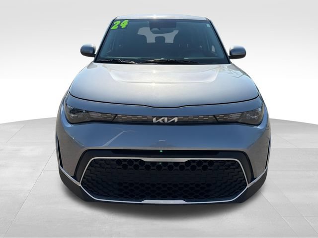 Certified 2024 Kia Soul LX w/ Option Group 015 FWD image 2
