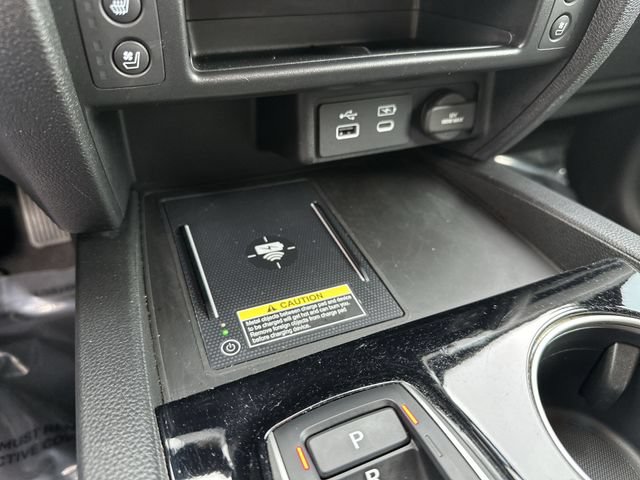 Used 2025 Honda Passport Black Edition image 21
