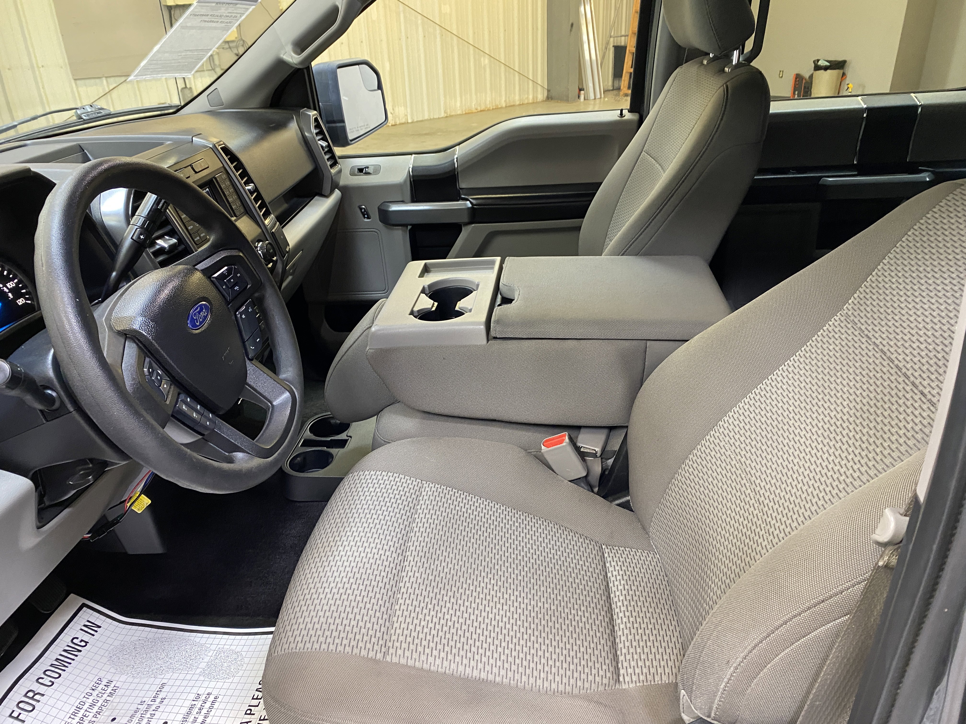 Used 2017 Ford F150 XLT image 19