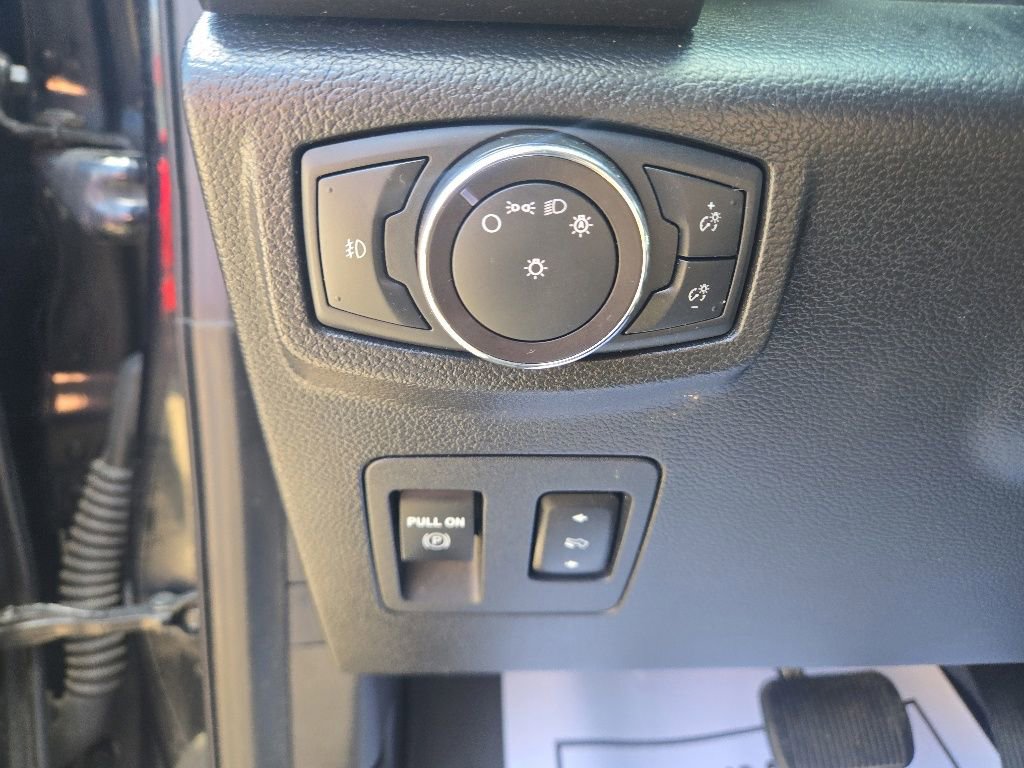 Used 2019 Ford Expedition Limited w/ Equipment Group 303A AWD/4WD image 14