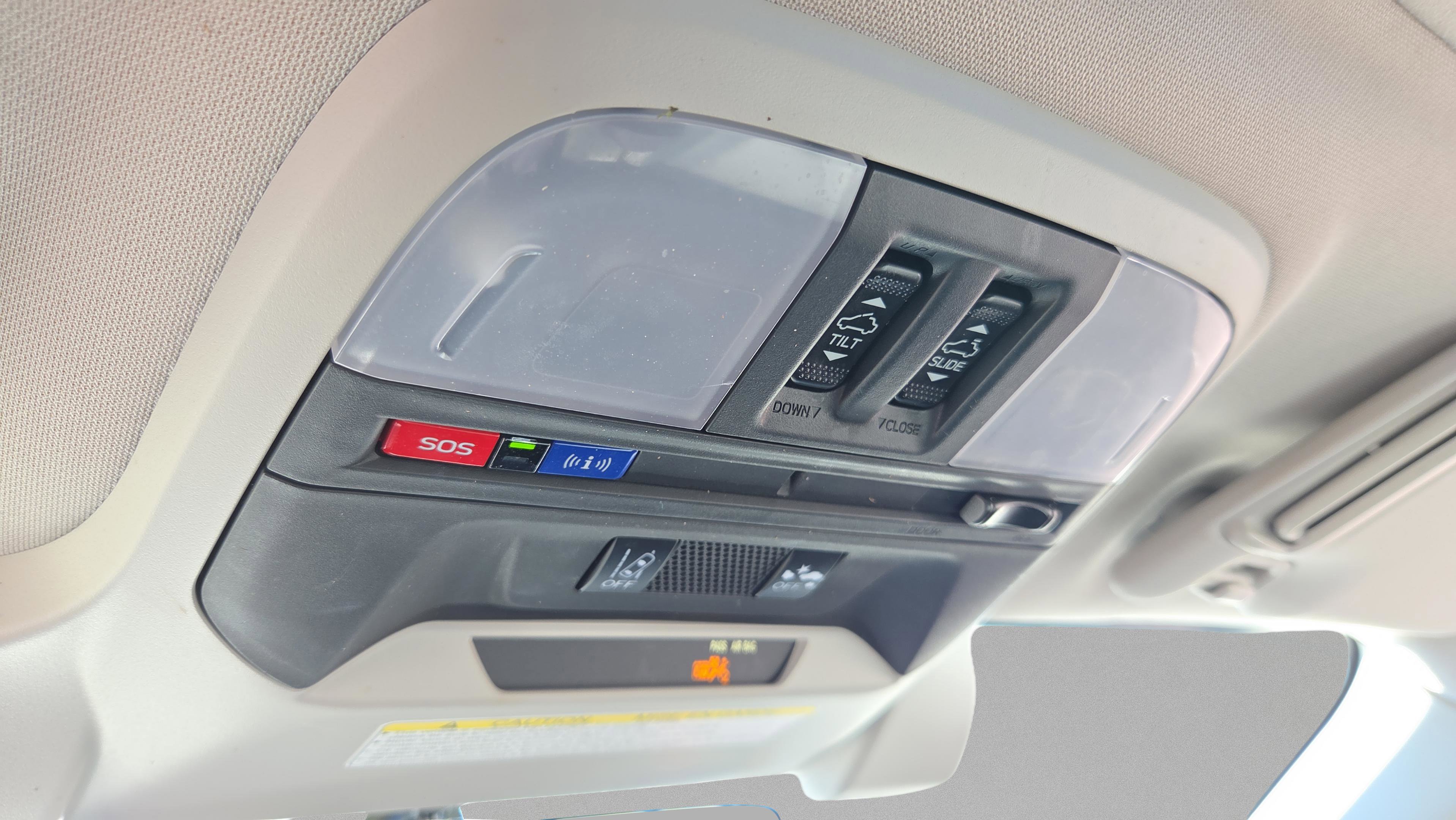 Used 2022 Subaru Crosstrek 2.5i Sport w/ Moonroof Package image 28