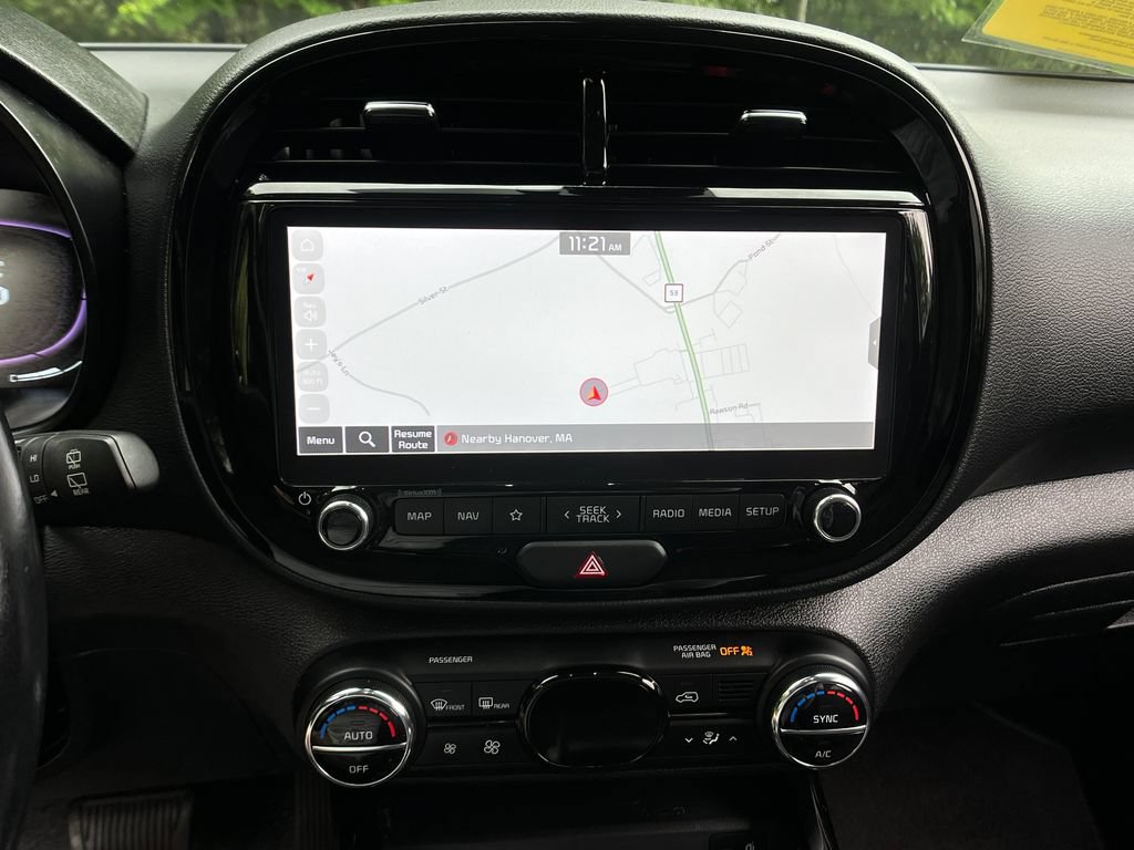 Used 2023 Kia Soul EX FWD image 16