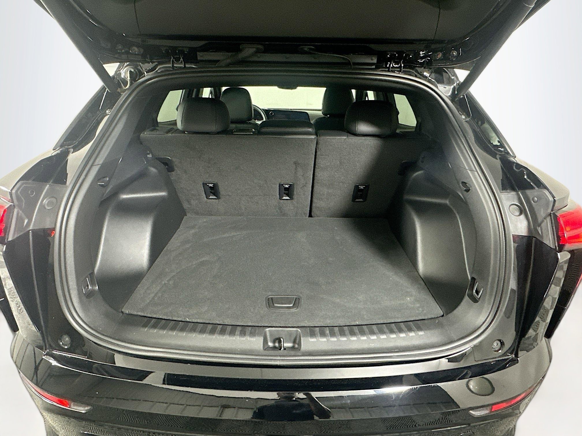 Used 2024 Chevrolet Blazer EV RS image 31