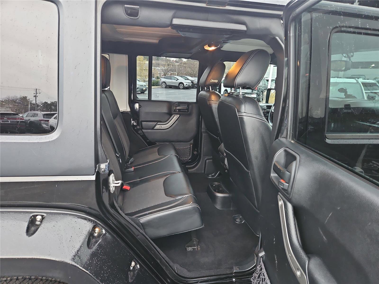 Used 2016 Jeep Wrangler Unlimited Sport image 30