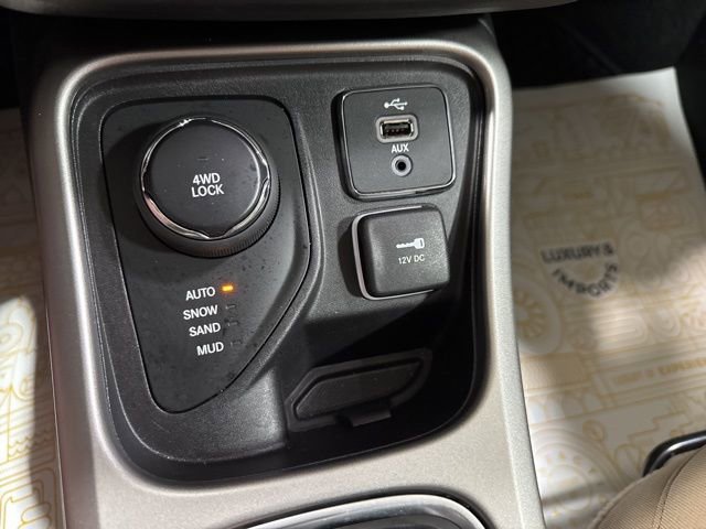 Used 2018 Jeep Compass Sport w/ Cold Weather Group image 20