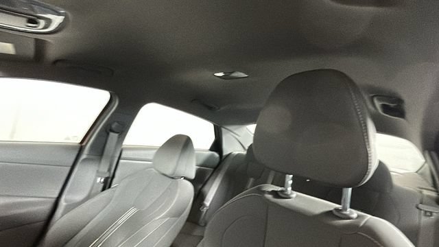 Certified 2024 Hyundai Elantra SEL FWD image 12