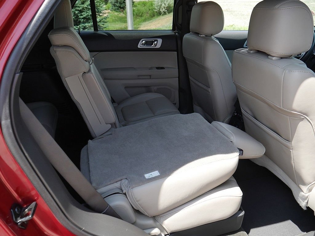 Used 2014 Ford Explorer Limited w/ Equipment Group 302A AWD/4WD image 58
