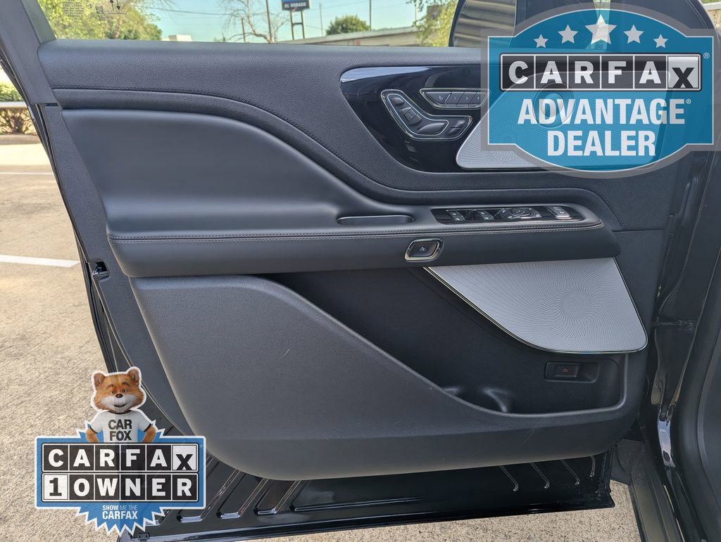 Used 2025 Lincoln Aviator Reserve w/ Luxury Package RWD image 17