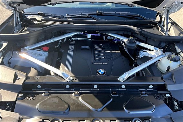 Used 2022 BMW X5 sDrive40i w/ Premium Package image 31