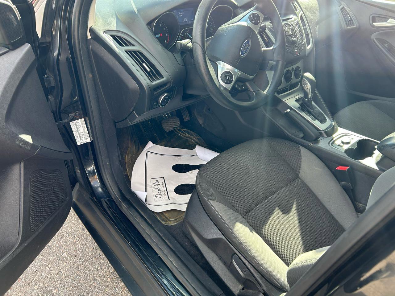 Used 2014 Ford Focus SE w/ SE Winter Package image 10