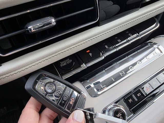 New 2026 Lincoln Aviator Reserve w/ Luxury Package image 14