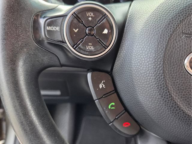 Used 2014 Kia Soul FWD image 26