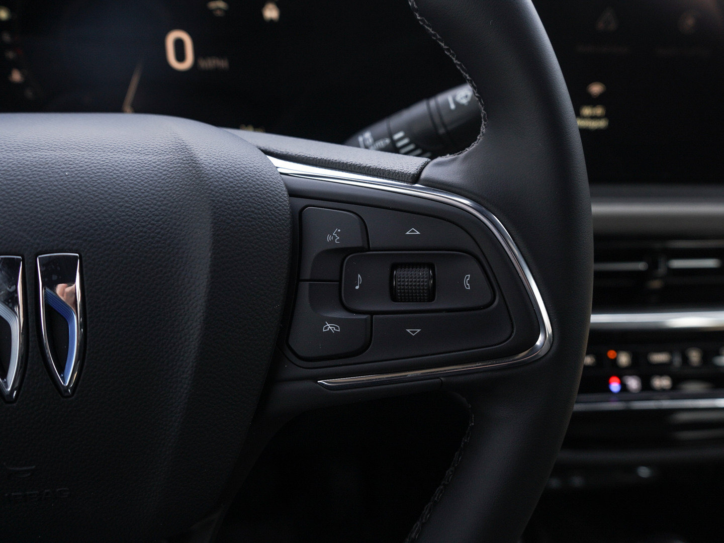 New 2026 Buick Envista Sport Touring FWD image 22