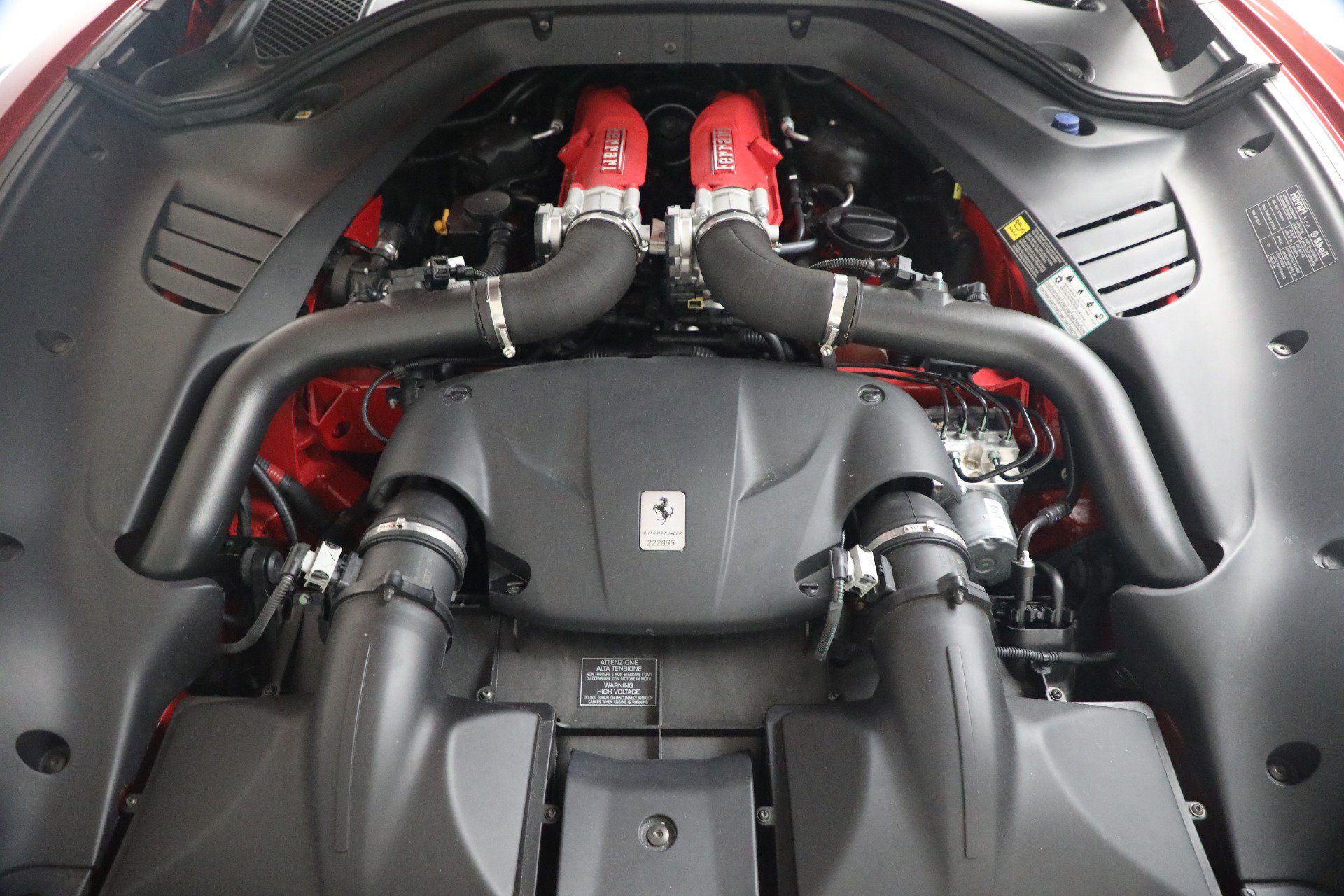 Certified 2017 Ferrari California T RWD image 28