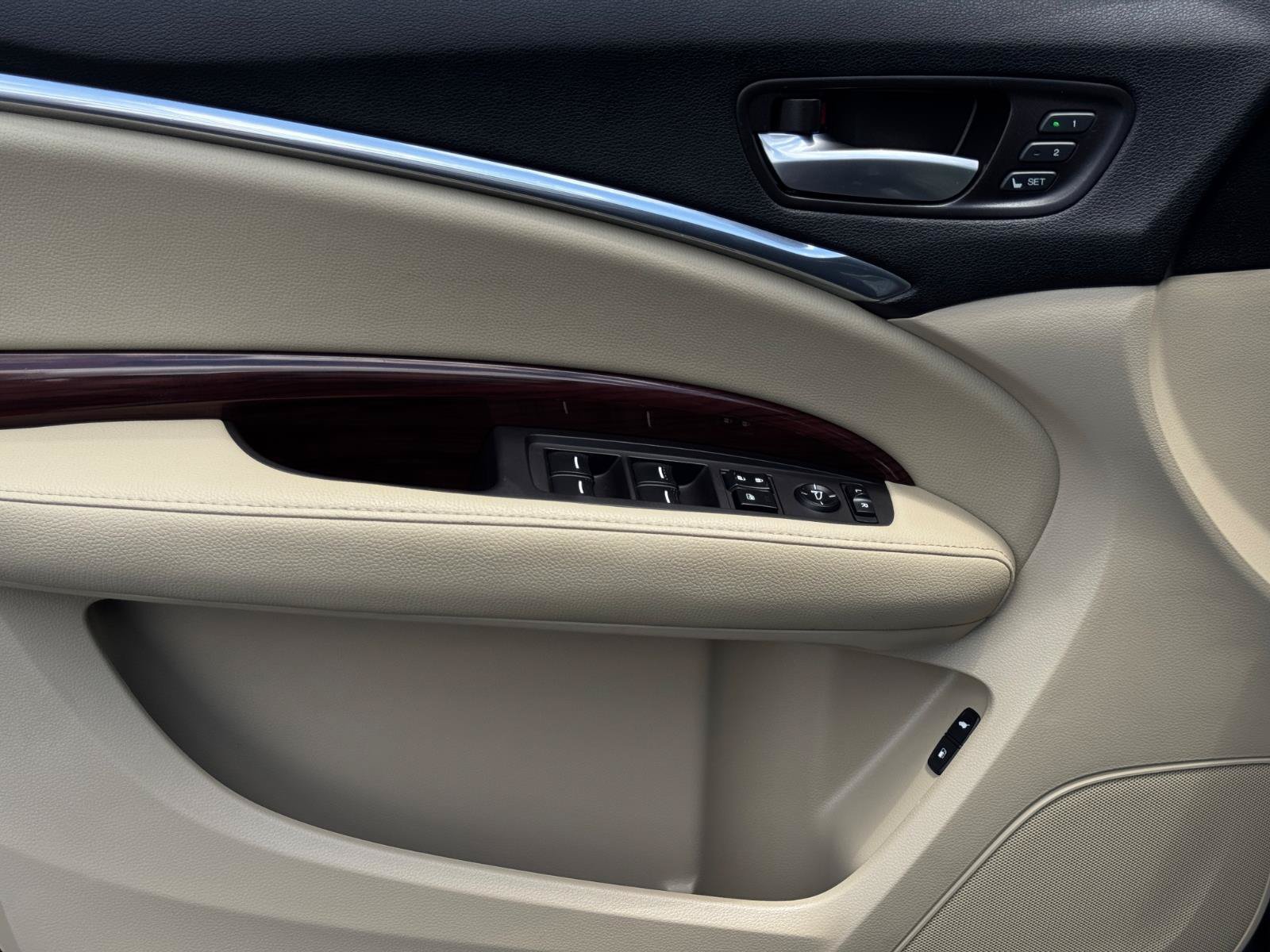 Used 2015 Acura MDX FWD image 14
