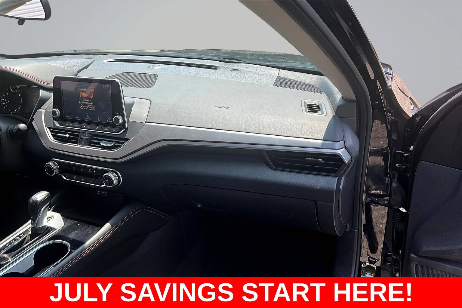 Used 2024 Nissan Altima 2.5 SR FWD image 34