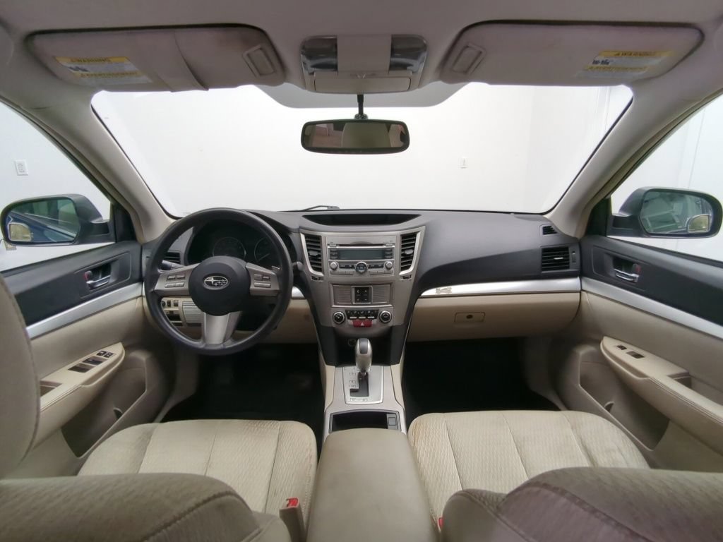 Used 2011 Subaru Outback 2.5i AWD/4WD image 22