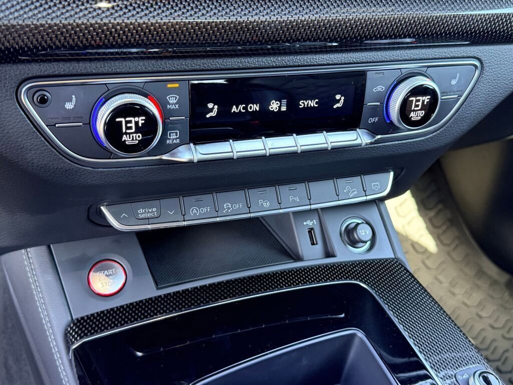 Used 2024 Audi SQ5 Prestige image 23