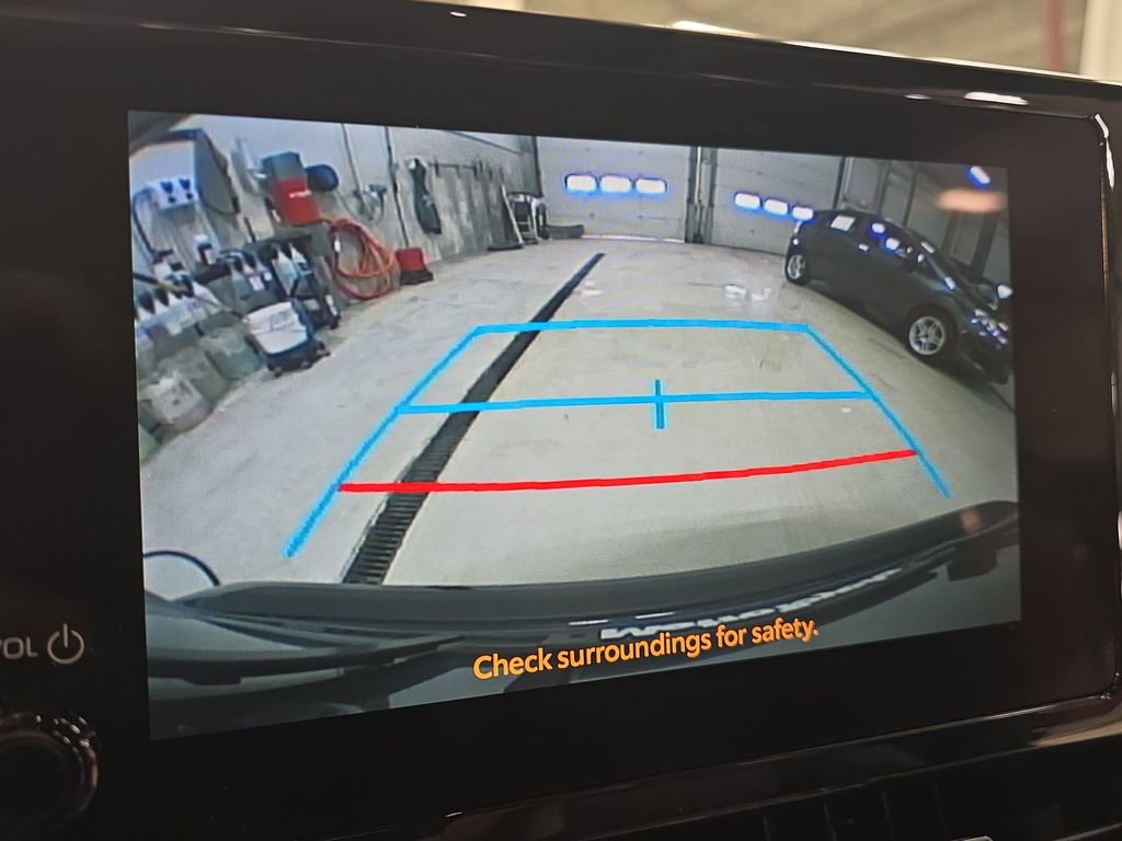 Certified 2023 Toyota Corolla SE image 23