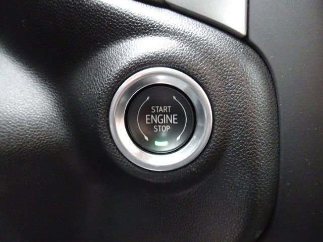 Certified 2022 Chevrolet Silverado 1500 Custom image 20