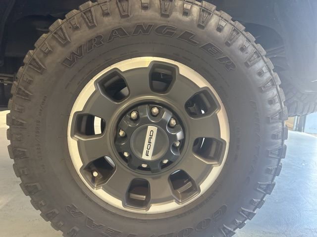 Used 2024 Ford F250 Lariat w/ Lariat Ultimate Package image 9