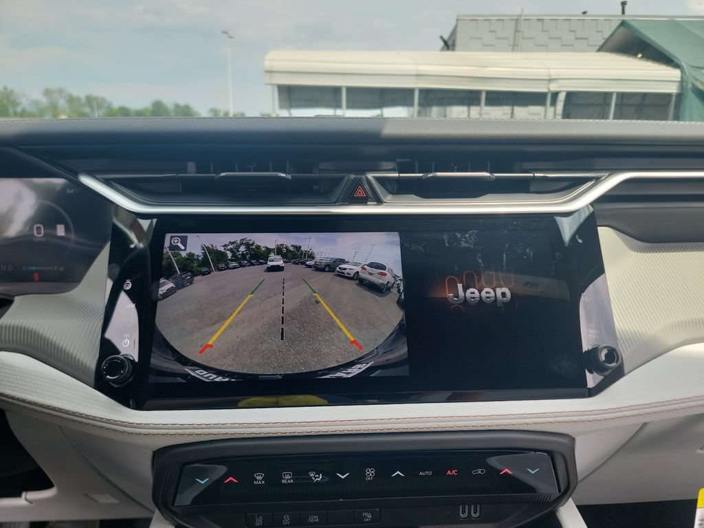 New 2026 Jeep Cherokee Limited AWD/4WD image 21