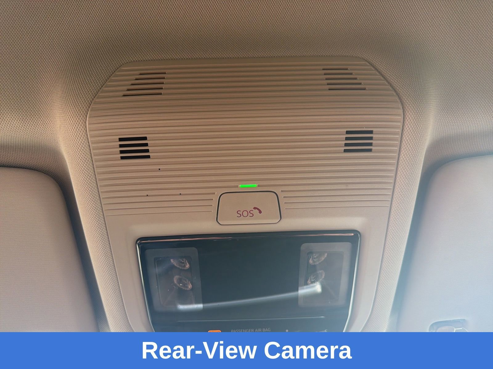 Used 2025 Volkswagen Atlas SE AWD/4WD image 16