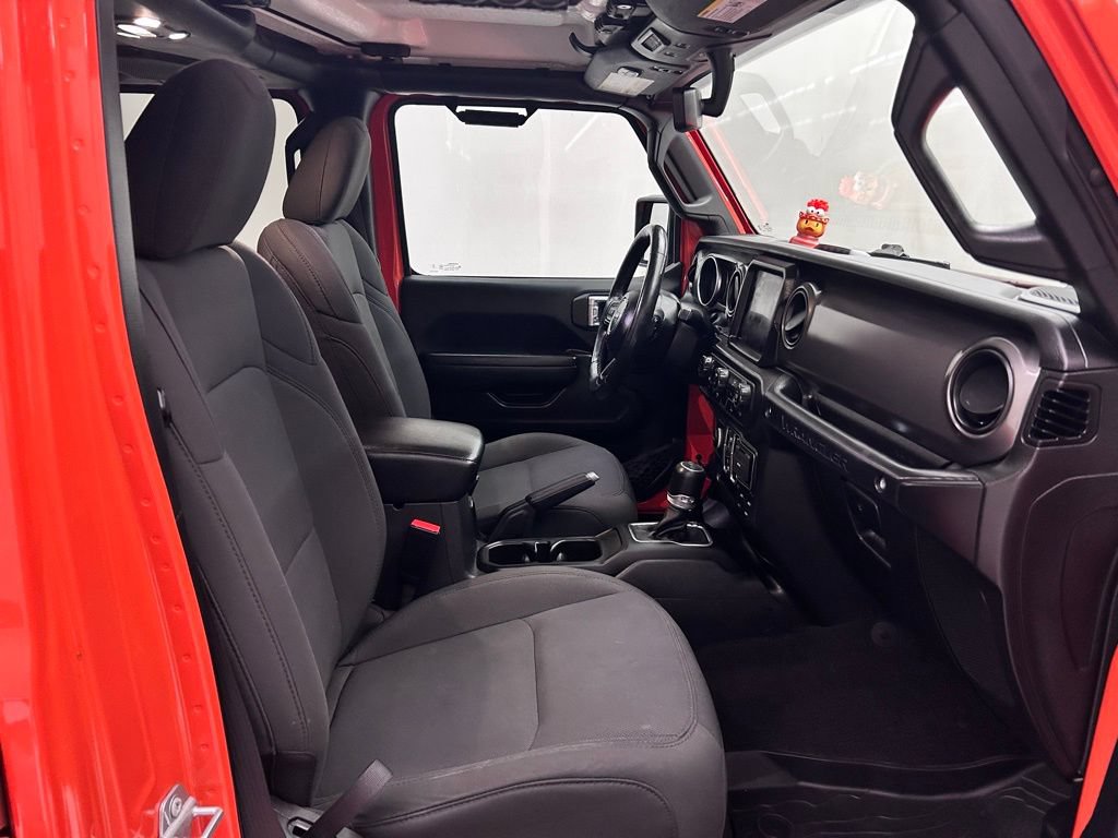 Certified 2023 Jeep Wrangler Unlimited w/ Cold Weather Group AWD/4WD image 17