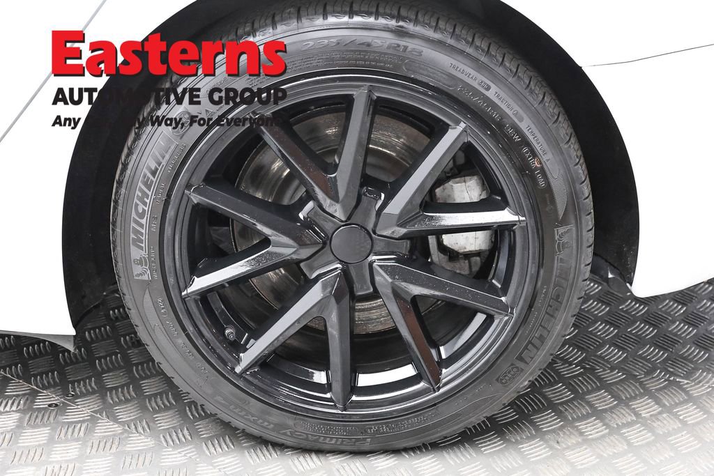 Used 2023 Tesla Model 3 Standard Range image 8