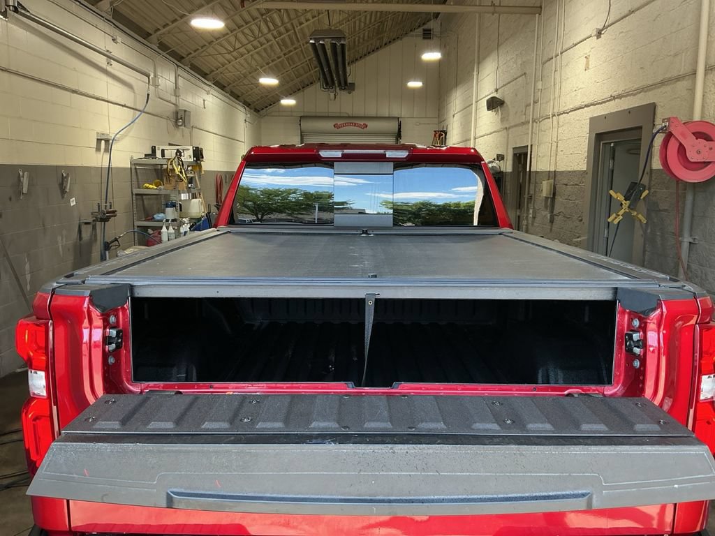 Used 2024 Chevrolet Silverado 1500 LT Trail Boss w/ LT Trail Boss Premium Package AWD/4WD image 29