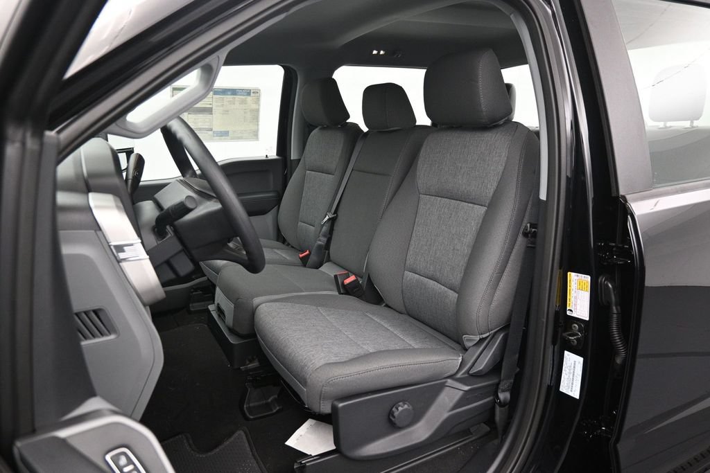 New 2026 Ford F250 XL w/ STX Appearance Package AWD/4WD image 10