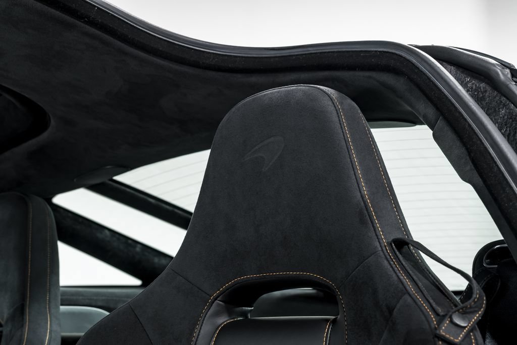 Used 2020 McLaren 720S Performance RWD image 18