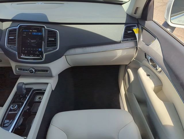 Certified 2025 Volvo XC90 B6 Core image 14