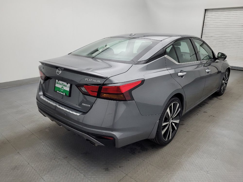 Used 2020 Nissan Altima 2.0 Platinum FWD image 9