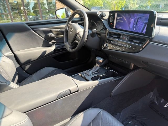 Used 2023 Lexus ES 350 w/ Accessory Package (Z2) FWD image 29