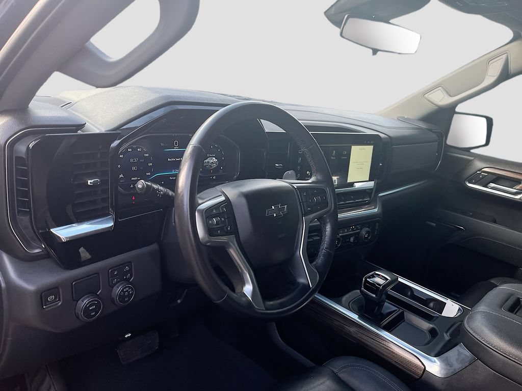 Used 2022 Chevrolet Silverado 1500 RST w/ All Star Edition Plus RWD image 9